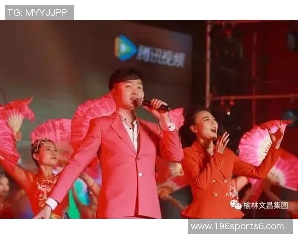 明星足球赛盛况空前球场上星光璀璨激情四溢引发万众瞩目