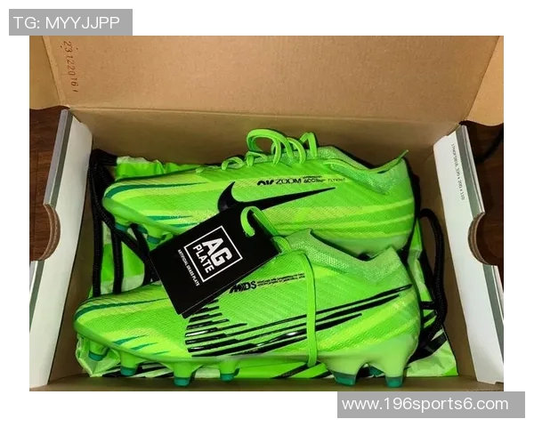 CR7足球鞋的魅力与技术解析助你提升球场表现与风格